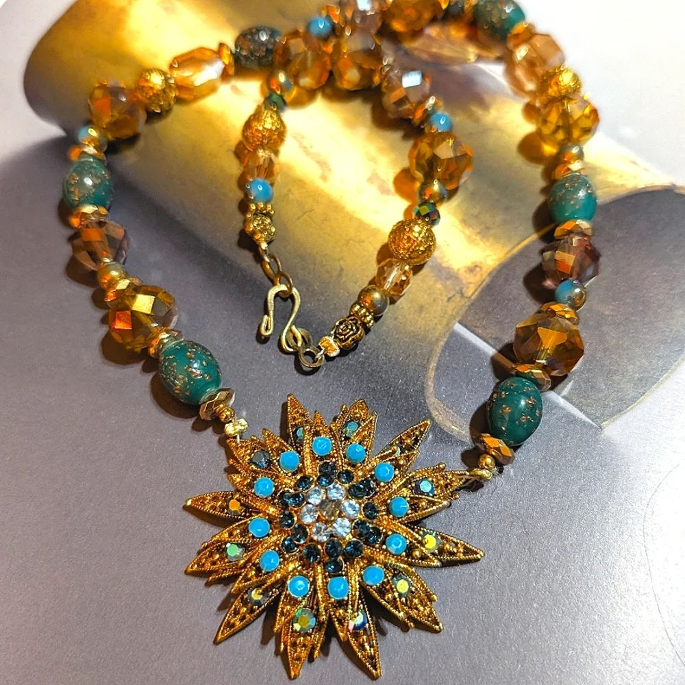 1950s Starburst Crystal, Rhinestone, Glass Beads, Necklace